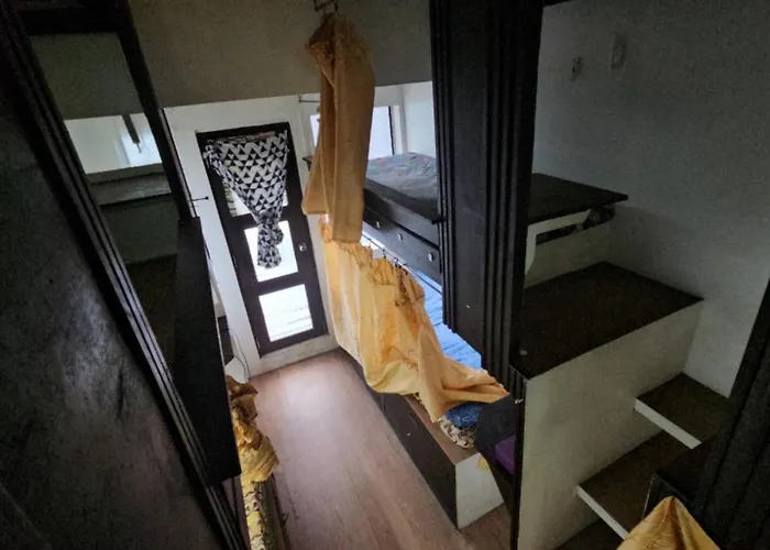 Nemar Ladies Dormitel Apartment *